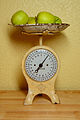 Deutsch: Waage English: Weighing scale used on 4 pages in 4 wikis